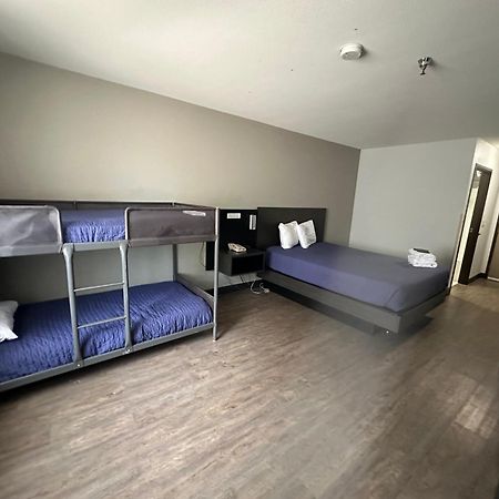 Pinetop Studio Suites المظهر الخارجي الصورة