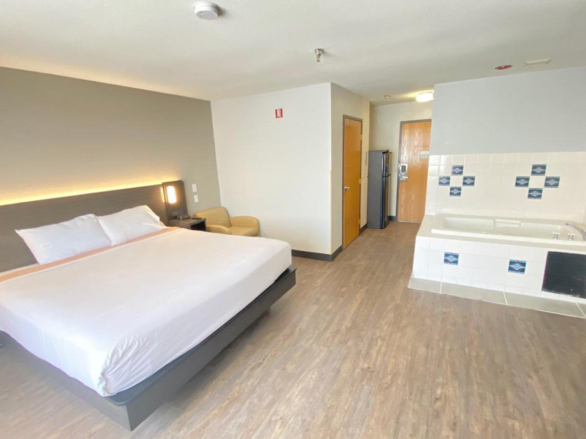 Pinetop Studio Suites المظهر الخارجي الصورة