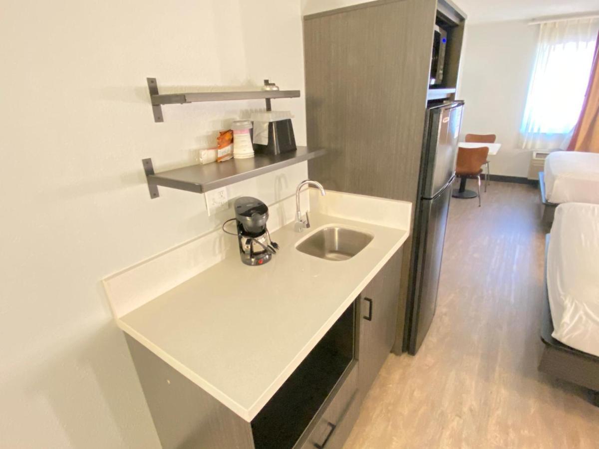 Pinetop Studio Suites المظهر الخارجي الصورة
