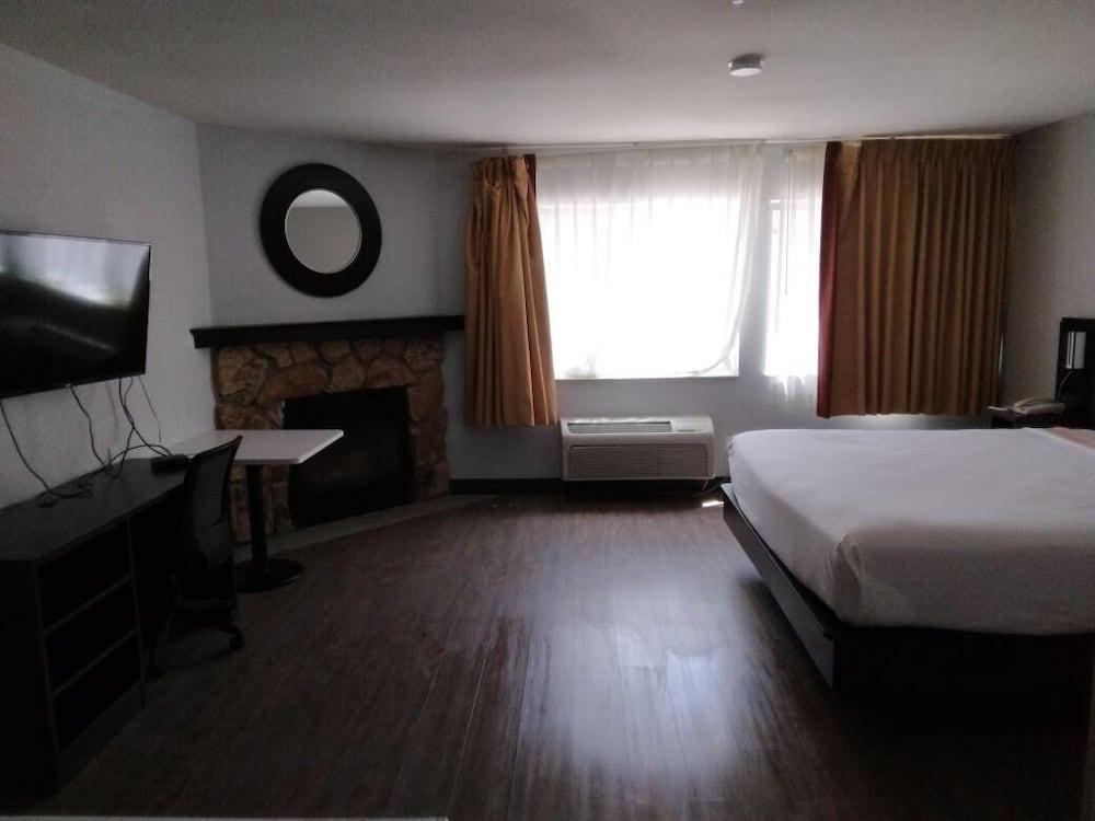 Pinetop Studio Suites المظهر الخارجي الصورة