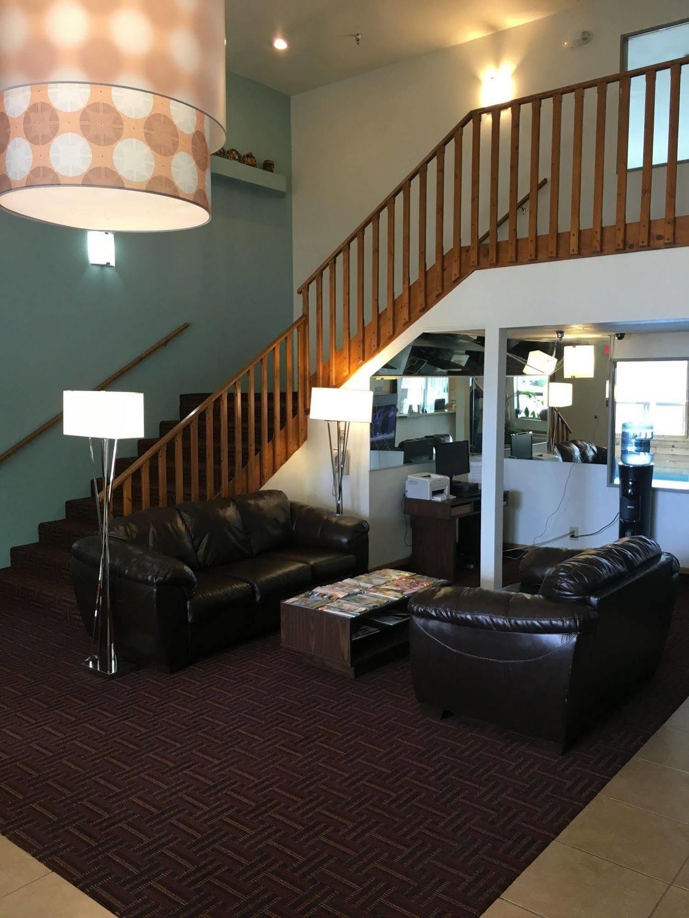 Pinetop Studio Suites المظهر الخارجي الصورة